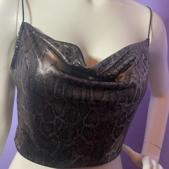 Metallic Snake Print Tank Top - Picture 2 of 6